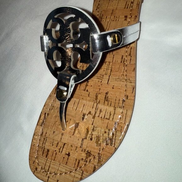 New Tory Burch Metallic Silver Patent leather Cork Miller Sandals Size 8.5 - Picture 14 of 14